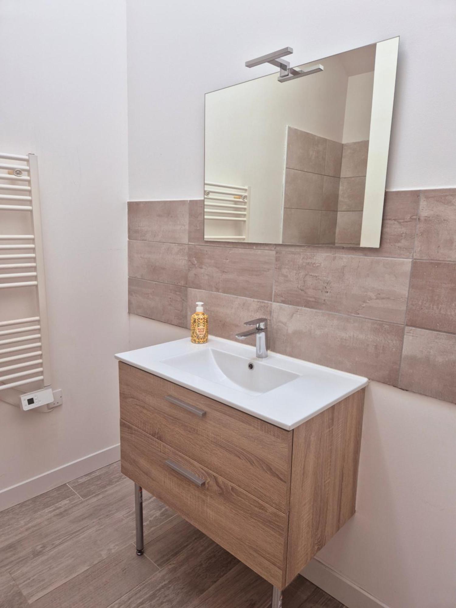Résidence Rdv avec la Lune - 1 Suite Familial - Appt - et 1 Suite avec jacuzzi Narbonne Exterior foto